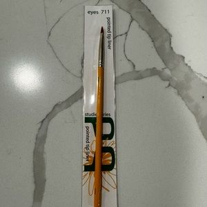 Bdellium Tools Studio 711 Eyes Pointed Tip Liner Makeup Brush NWT